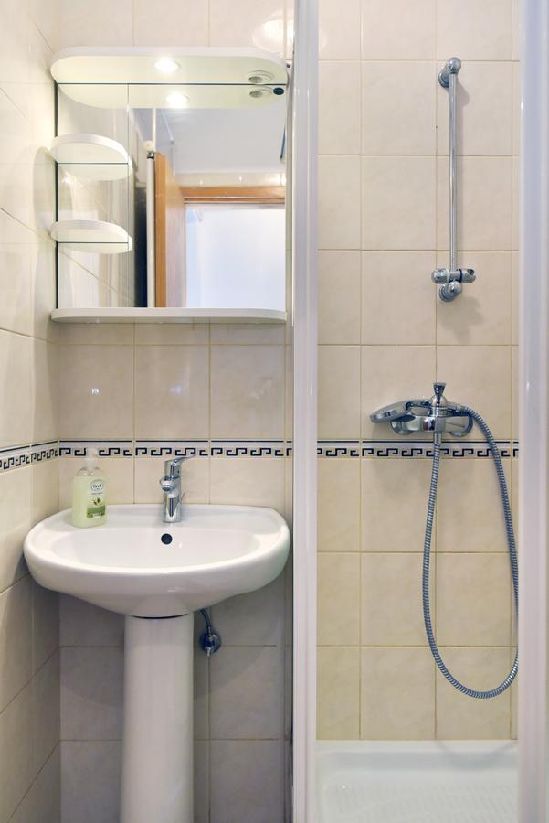 Apartment Tesla Zagreb Bagian luar foto